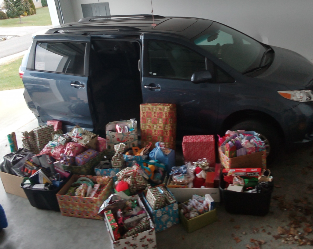 Santa’s Sleigh Being Loaded (2022)